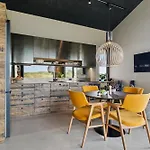 1146 Holiday home *